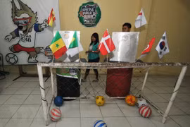 Bầu cử Indonesia: Đội áp tải hòm phiếu bị tấn công, 3 người chết