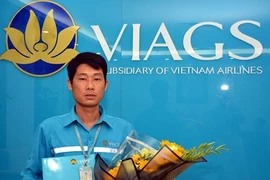 Nam nhân viên sân bay trả lại gần 1,1 tỷ đồng cho khách