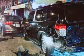 Tài xế lái BMW gây tai nạn liên hoàn có biểu hiện ngáo đá