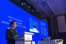 Việt Nam kiên quyết bảo vệ lợi ích chính đáng