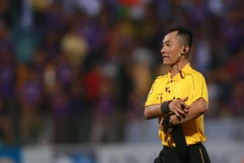 Hai trọng tài đối mặt với án phạt nặng sau vòng 11 V-League