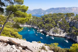 Tìm một Châu Âu không theo 'lối mòn'