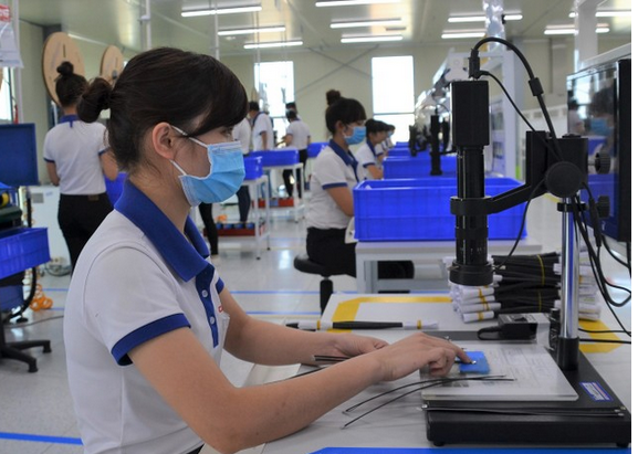 Việc xây dựng TPHCM thành Trung tâm tài chính quốc tế sẽ góp phần tăng tính hấp dẫn, thu hút mạnh mẽ hơn nữa dòng vốn FDI. Ảnh: U.P screenshot-2025-05-31-at-07-03-29-lap-trung-tam-tai-chinh-quoc-te-de-viet-nam-but-pha.png