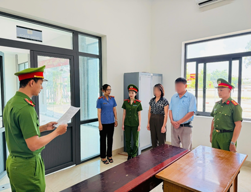 Cơ quan Cảnh sát điều tra khởi tố cựu Chủ tịch UBND và kế toán xã Cơ quan Cảnh sát điều tra khởi tố cựu Chủ tịch UBND và kế toán xã