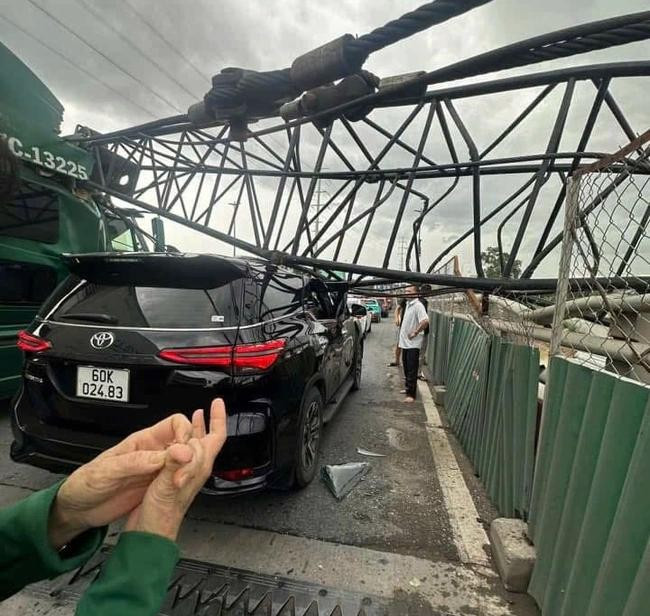 May mắn người dân không bị thương nặng. 2cancau.jpg