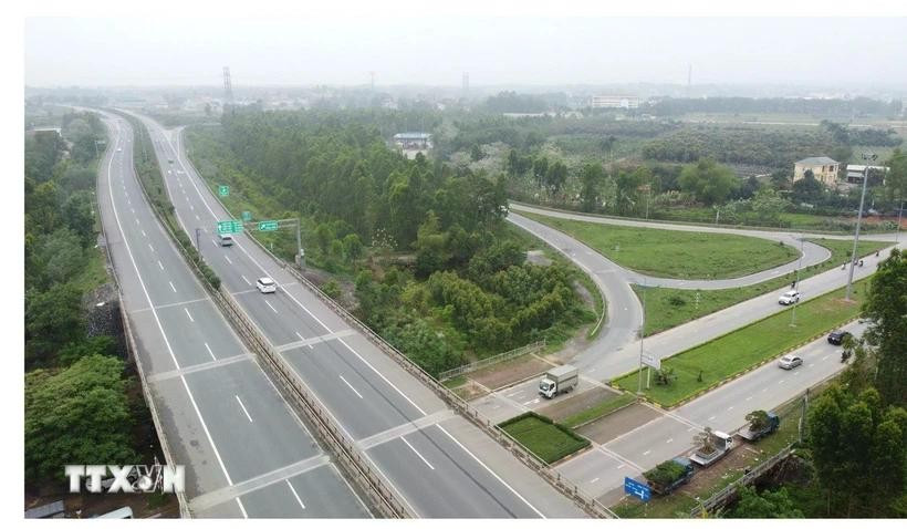 Cao tốc Nội Bài-Lào Cai. Ảnh: Nguyễn Thảo/TTXVN cao-tocc.jpg