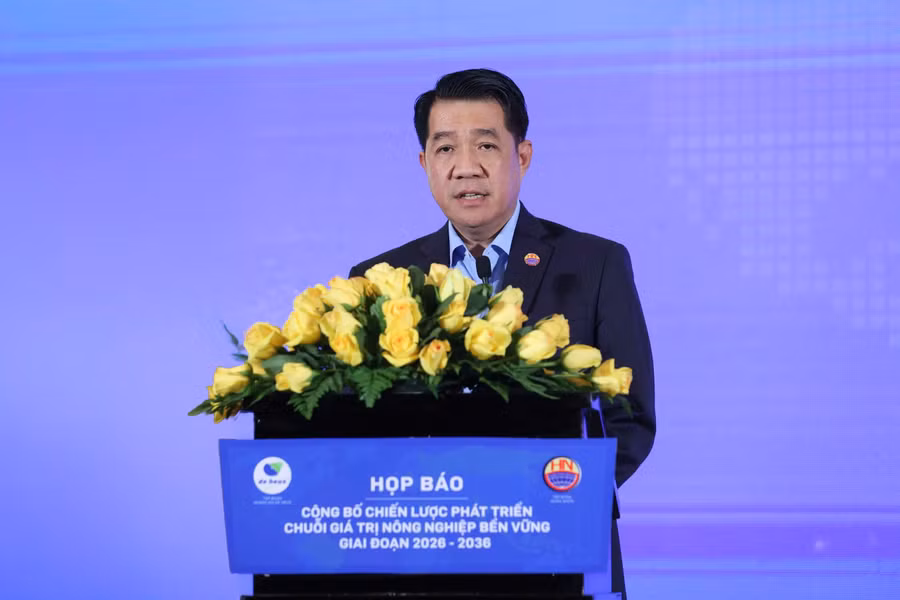 Ông Vũ Mạnh Hùng phát biểu tại sự kiện.