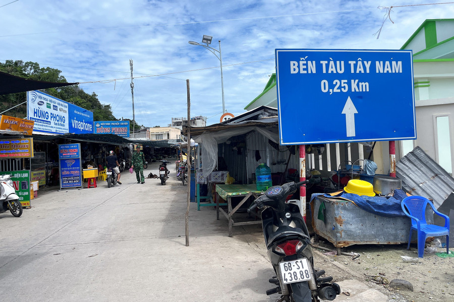 Trung tâm xã Nam Du (đặc khu Kiên Hải, An Giang) trên đảo Hòn Ngang luôn vắng người. ẢNH: MAI THANH HẢI Trung tâm xã Nam Du (đặc khu Kiên Hải, An Giang) trên đảo Hòn Ngang luôn vắng người. ẢNH: MAI THANH HẢI