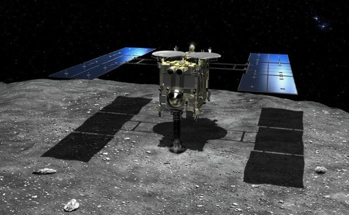 Tàu vũ trụ Nhật Bản Hayabusa2 hoạt động trên bề mặt Ryugu - Ảnh đồ họa: JAXA Tàu vũ trụ Nhật Bản Hayabusa2 hoạt động trên bề mặt Ryugu - Ảnh đồ họa: JAXA