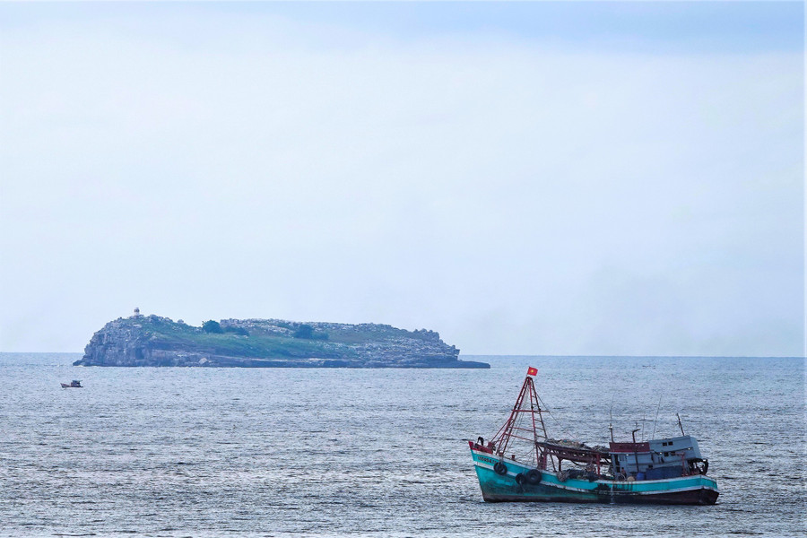 Hòn Nhạn, thuộc đặc khu Thổ Châu. ẢNH: MAI THANH HẢI Hòn Nhạn, thuộc đặc khu Thổ Châu. ẢNH: MAI THANH HẢI