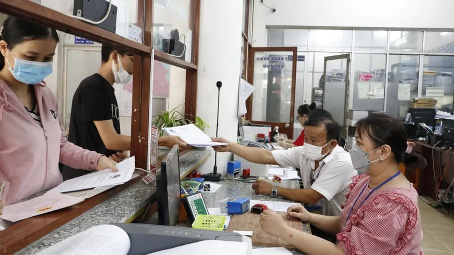Bộ Nội vụ đề xuất 3 nhóm tiêu chí đánh giá công chức, tổng điểm 100 (Ảnh minh họa) Bộ Nội vụ đề xuất 3 nhóm tiêu chí đánh giá công chức, tổng điểm 100 (Ảnh minh họa)