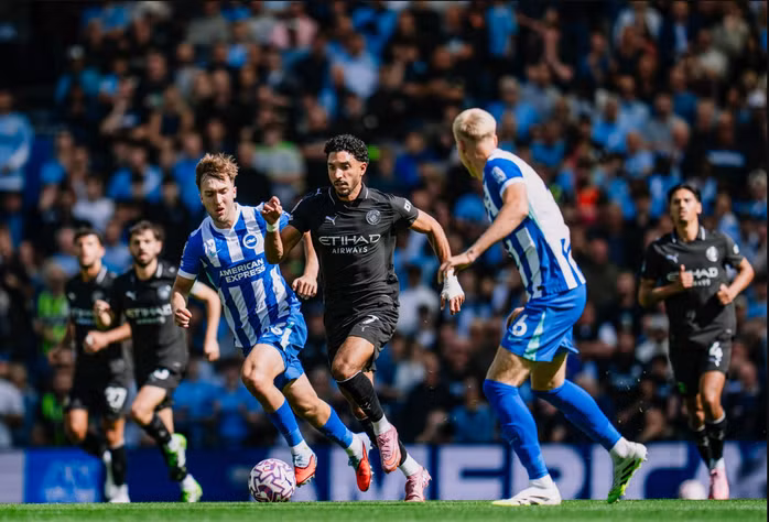 Omar Marmoush thi đấu khá ăn ý với Erling Haaland