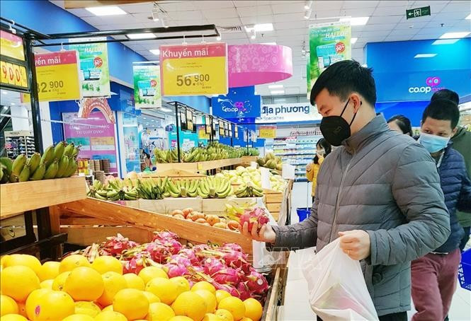 Không để xảy ra tình trạng đầu cơ, găm hàng, lợi dụng thiên tai, bão lũ để tăng giá bất hợp lý (ảnh minh họa). 1dieuhanhgia.jpg