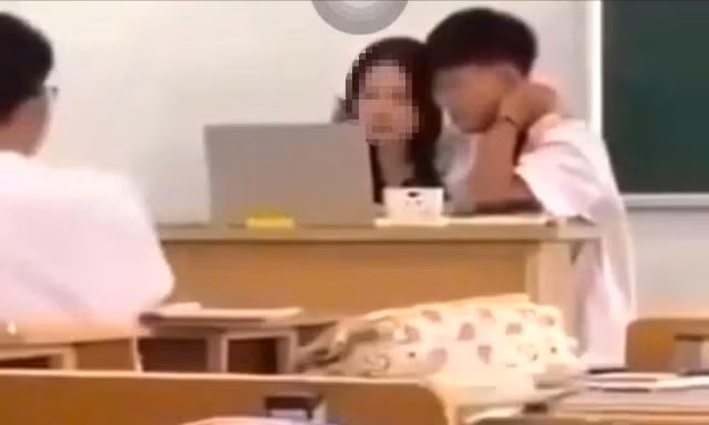 Bộ GD-ĐT dự kiến quy định không công khai thông tin về sai phạm của nhà giáo khi chưa có kết luận chính thức của cơ quan có thẩm quyền. ẢNH: CẮT CLIP