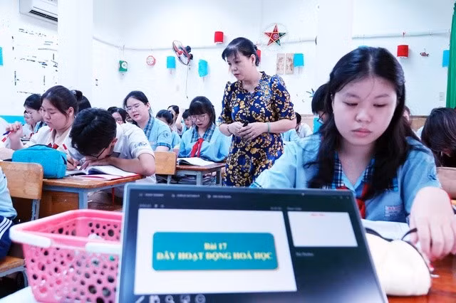 Bộ GD-ĐT cũng đã giao cho các cơ sở đào tạo giáo viên mở mã ngành đào tạo giáo viên các môn khoa học tự nhiên, lịch sử và địa lý. ẢNH: ĐÀO NGỌC THẠCH