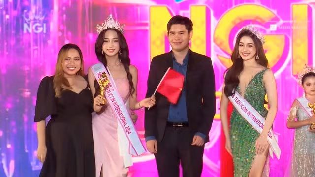 Không chỉ xinh đẹp, Trần Ngọc Thuận còn học giỏi