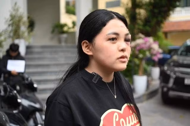 Nguyễn Hồng Nhung kể lại phút va chạm với chị Q. ẢNH: KIẾN TRẦN