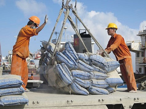 Giảm thuế suất thuế xuất khẩu clanhke xi măng từ 10% xuống còn 5% trong thời gian từ nay đến hết năm 2026. Ảnh nguồn baodautu.vn xi-mang.jpg
