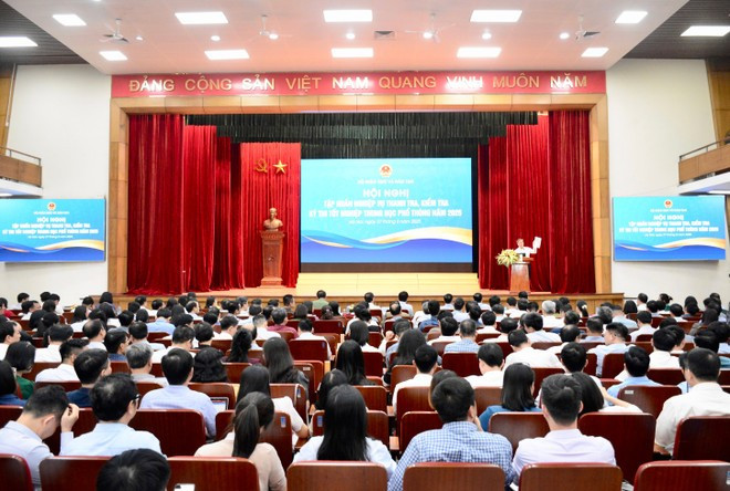 Bộ Giáo dục và Đào tạo tổ chức tập huấn công tác thanh tra, kiểm tra thi Tốt nghiệp Trung học phổ thông cho các địa phương. (Ảnh: PV/Vietnam+) Bộ Giáo dục và Đào tạo tổ chức tập huấn công tác thanh tra, kiểm tra thi Tốt nghiệp Trung học phổ thông cho các địa phương. (Ảnh: PV/Vietnam+)