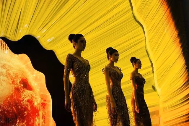 BST là sự kết hợp giữa cảm xúc và lý trí, giữa bóng tối và ánh sáng cũng giống như hành trình mà mỗi con người đều đang trải qua trong cuộc sống. ẢNH: @KIENGCAN