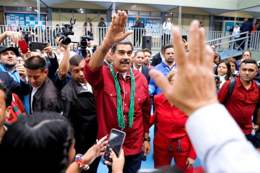 ប្រធានាធិបតីវេណេស៊ុយអេឡា Nicolas Maduro។ រូបថត៖ រ៉យទ័រ bau-cu-qhdd-8750.jpg