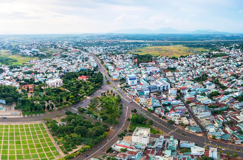 Nhà văn Nguyên Ngọc nói Trung Trung Đỉnh là người lấy Tây Nguyên, Gia Lai là “nơi học nghề làm người”. Ảnh minh họa/Nguồn internet gialai.jpg