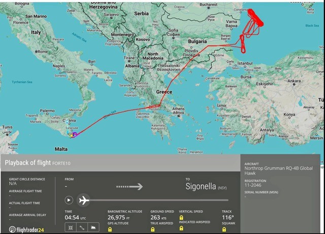 Ảnh chụp màn hình dữ liệu FlightRadar24 về chuyến bay UAV trinh sát RQ-4B Global Hawk mang số hiệu Forte 10 của Mỹ tại biển Đen hôm 17-5. Ảnh: Kyiv Post Ảnh chụp màn hình dữ liệu FlightRadar24 về chuyến bay UAV trinh sát RQ-4B Global Hawk mang số hiệu Forte 10 của Mỹ tại biển Đen hôm 17-5. Ảnh: Kyiv Post