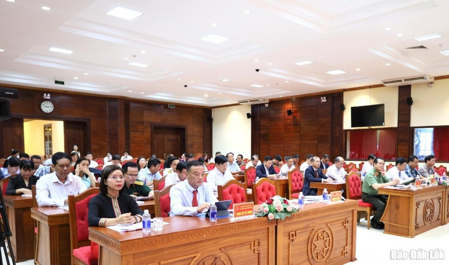 Các đại biểu tham dự hội nghị. 2c.jpg