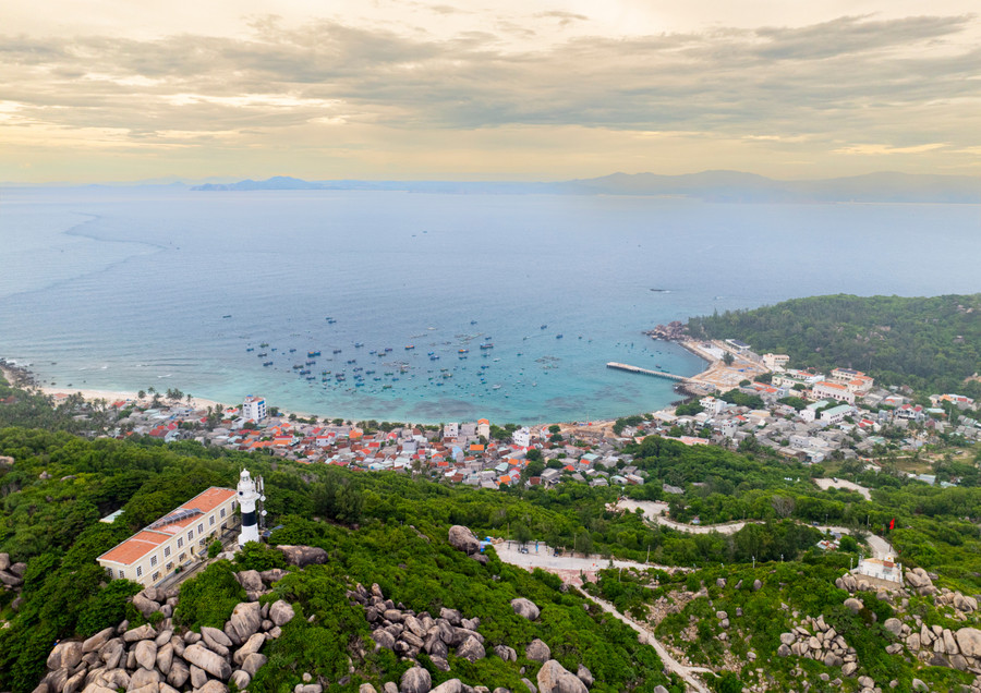 Toàn cảnh xã Nhơn Châu. Ảnh: Dũng Nhân dji-20250829065422-0026-d-hdr.jpg