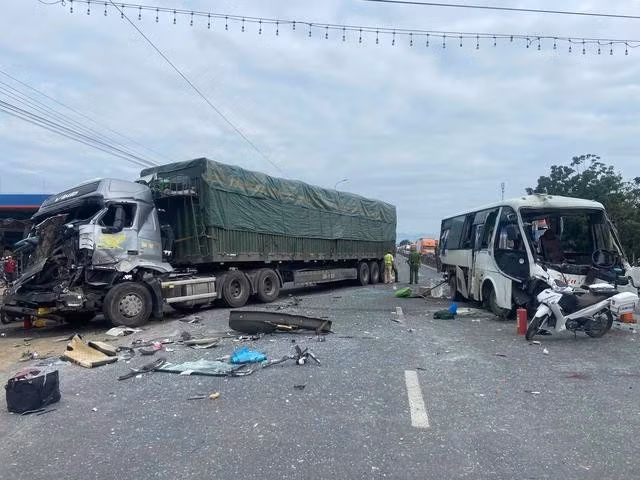 Hiện trường vụ tai nạn. ẢNH: DD