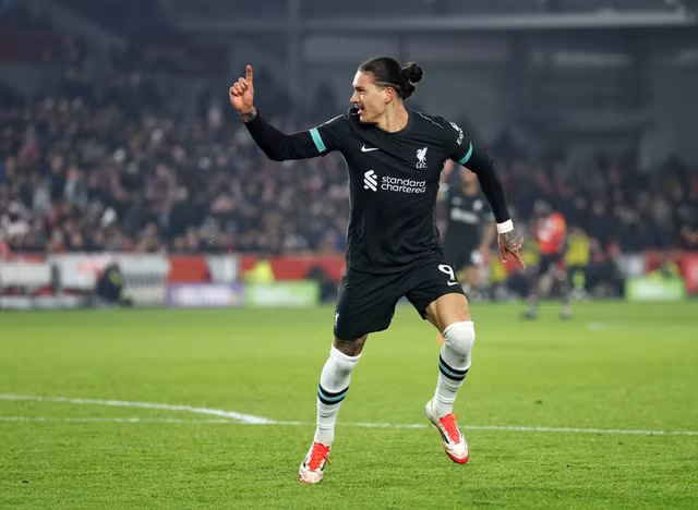 Darwin Nunez trở thành "người hùng" của Liverpool