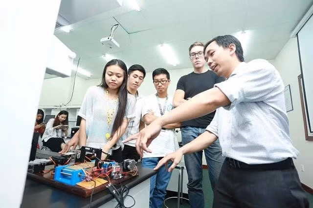 Sinh viên quốc tế tham gia các chương trình trao đổi, liên kết tại Trường ĐH Quốc tế (ĐH Quốc gia TP.HCM). ẢNH: NGUYỄN NGỌC