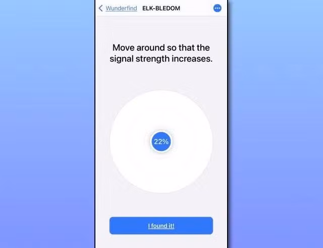 Chỉ báo người dùng đang ở gần hay xa thiết bị cần tìm sẽ hiển thị theo thời gian thực khi họ cầm điện thoại di chuyển. Ảnh: chụp màn hình