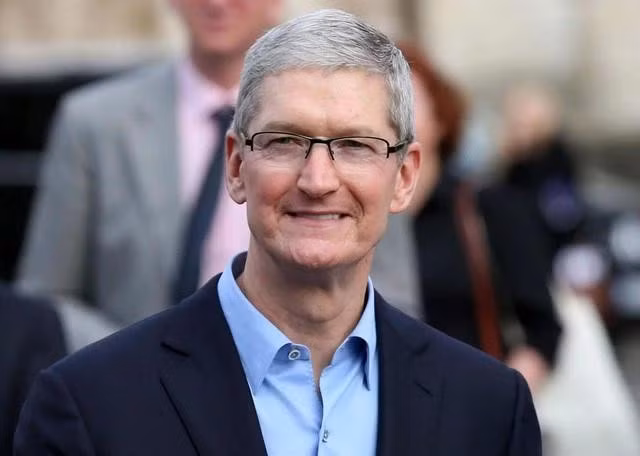 ceo-tim-cook-dd.jpg