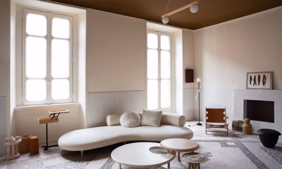 Sensory Interior Design đánh thức mọi giác quan, tạo không gian đầy cảm hứng.