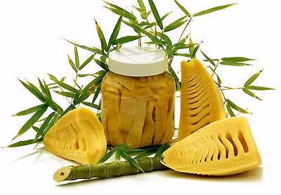 Để tránh ngộ độc khi ăn măng cần được chế biến đúng cách, cách tốt nhất là phải luộc măng thật kỹ (ảnh minh họa)