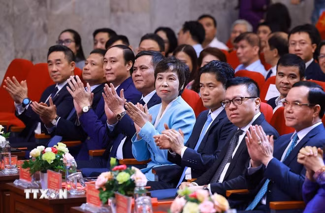 Các đại biểu dự Lễ trao Giải Báo chí toàn quốc phòng, chống tham nhũng, lãng phí, tiêu cực lần thứ 5. (Ảnh: Dương Giang/TTXVN)