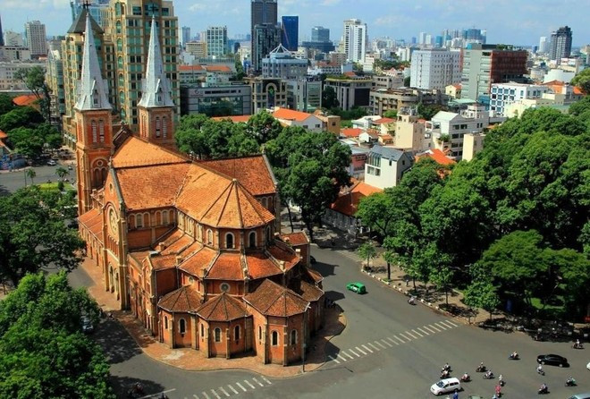 Một góc cổ kính của Thành phố Hồ Chí Minh giữa nhịp sống sôi động. (Ảnh: CTV/Vietnam+) Một góc cổ kính của Thành phố Hồ Chí Minh giữa nhịp sống sôi động. (Ảnh: CTV/Vietnam+)