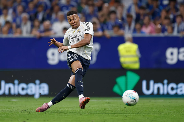 Mbappe hoàn tất cú đúp, nhấn chìm đội chủ nhà Mbappe hoàn tất cú đúp, nhấn chìm đội chủ nhà