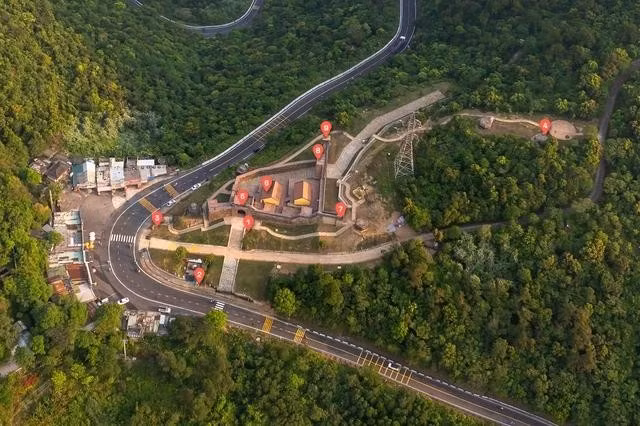 Bản đồ 9 điểm check-in tại di tích Hải Vân quan đã được số hóa 3D để du khách trải nghiệm tương tác. ẢNH: TRUNG TÂM BẢO TỒN DI TÍCH CỐ ĐÔ HUẾ