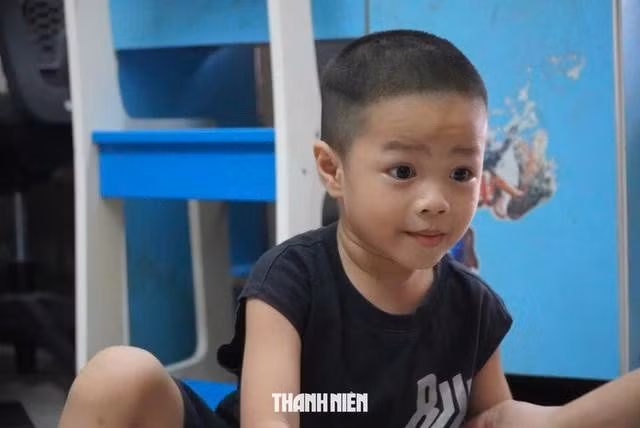 Hưng có khả năng ghi nhớ rất đặc biệt. . ẢNH: THANH NAM