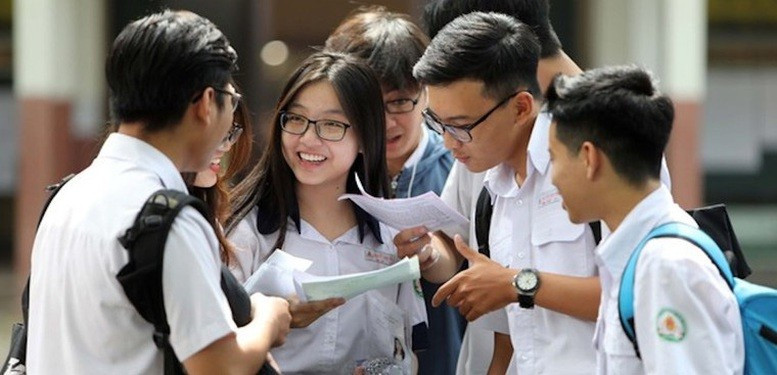 Thủ tướng chỉ đạo tổ chức Kỳ thi tốt nghiệp THPT năm 2025. Ảnh nguồn VGP thisinh-thi.jpg