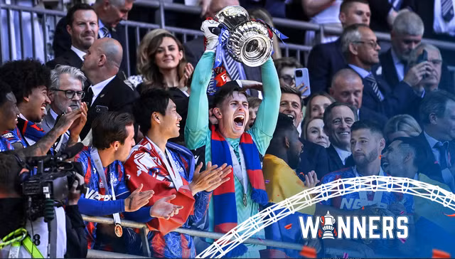 Crystal Palace vô địch FA Cup sau 119 năm