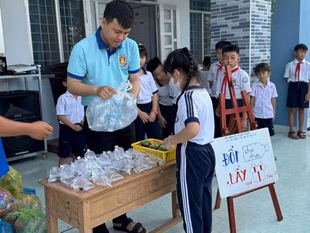 Giáo viên Trần Thánh Tâm có nhiều sáng kiến