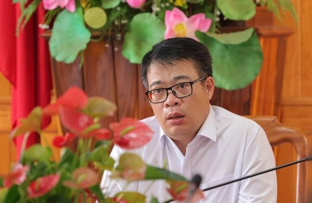 Ông Nguyễn Ngọc Phúc, Phó chủ tịch UBND tỉnh Lâm Đồng chủ trì cuộc họp tìm cách tháo gỡ khó khăn đẩy nhanh tiến độ dự án đường Tân Sơn - Tà Năng. ẢNH: L.V Ông Nguyễn Ngọc Phúc, Phó chủ tịch UBND tỉnh Lâm Đồng chủ trì cuộc họp tìm cách tháo gỡ khó khăn đẩy nhanh tiến độ dự án đường Tân Sơn - Tà Năng. ẢNH: L.V