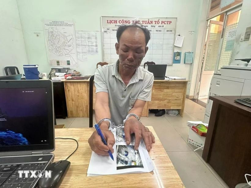 Nghi can phóng hỏa làm 3 người tử vong tại thành phố Thủ Đức. Ảnh: TTXVN phát nghi-candd.jpg