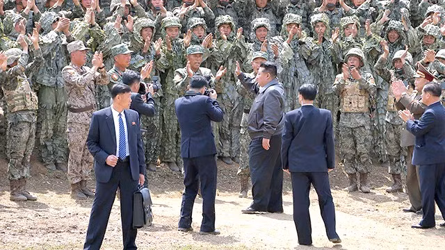 nha-lanh-dao-trieu-tien-kim-jong-un-thi-sat-cuoc-dien-tap-chien-thuat-phoi-hop-cua-luc-luong-dac-nhiem-anh-kbs.jpg
