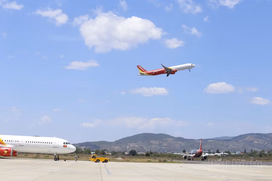 Lâm Đồng có sân bay quốc tế Liên Khương với hàng chục chuyến bay mỗi ngày