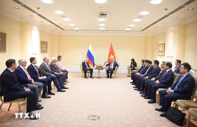 Tổng Bí thư Tô Lâm tiếp Chủ tịch Đảng "Nước Nga Công bằng-Những người yêu nước-Vì Sự thật" Sergey Mironov. (Ảnh: Thống Nhất/TTXVN)