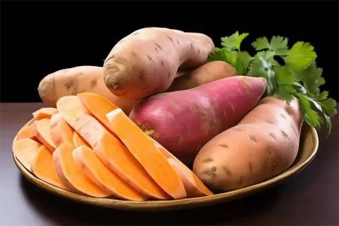 Khoai lang chứa rất nhiều dinh dưỡng tốt cho sức khỏe. (Ảnh: Sohu) khoai-lang-1.jpg